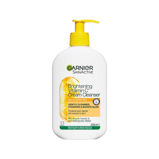 Garnier Skin Active Brightening Vitamin C Cream Cleanser 250ml•